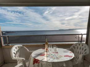Studio face mer avec terrasse - 2 pers, parking, plage et centre ville à pied - FR-1-803-67